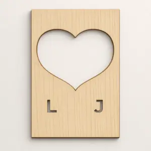 holzkarte-bilderrahmen-ahorn-herz-soft-initialen-10×15 holzkarte bilderrahmen ahorn herz soft-initialen